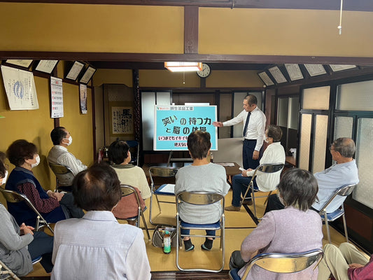 10月6日「笑いの力と脳の体操」堀岡公民館